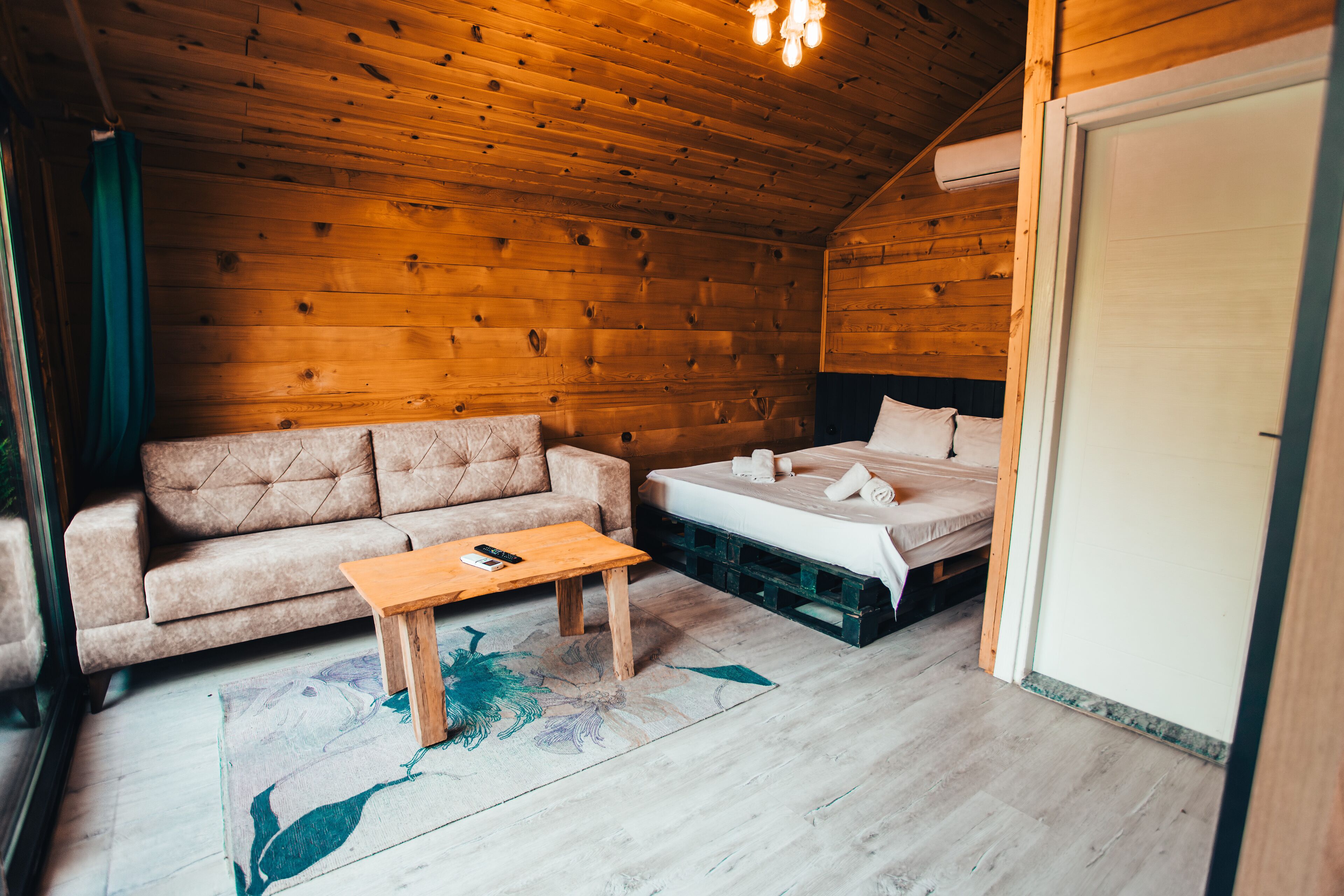 classic tree house (no pool) | 2 bedrooms, minibar, free wifi