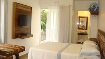 Suite Retiro dos Padres | Premium bedding, pillowtop beds, minibar, individually decorated