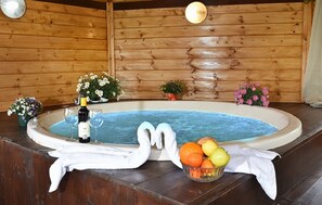 Deluxe-Studiosuite, 1 Schlafzimmer, Nichtraucher | Whirlwanne