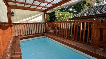 ์ํผ๋ฆฌ์ด ์บ๋น, ๊ธ์ฐ | ์ ์ฉ ์์์ฅ