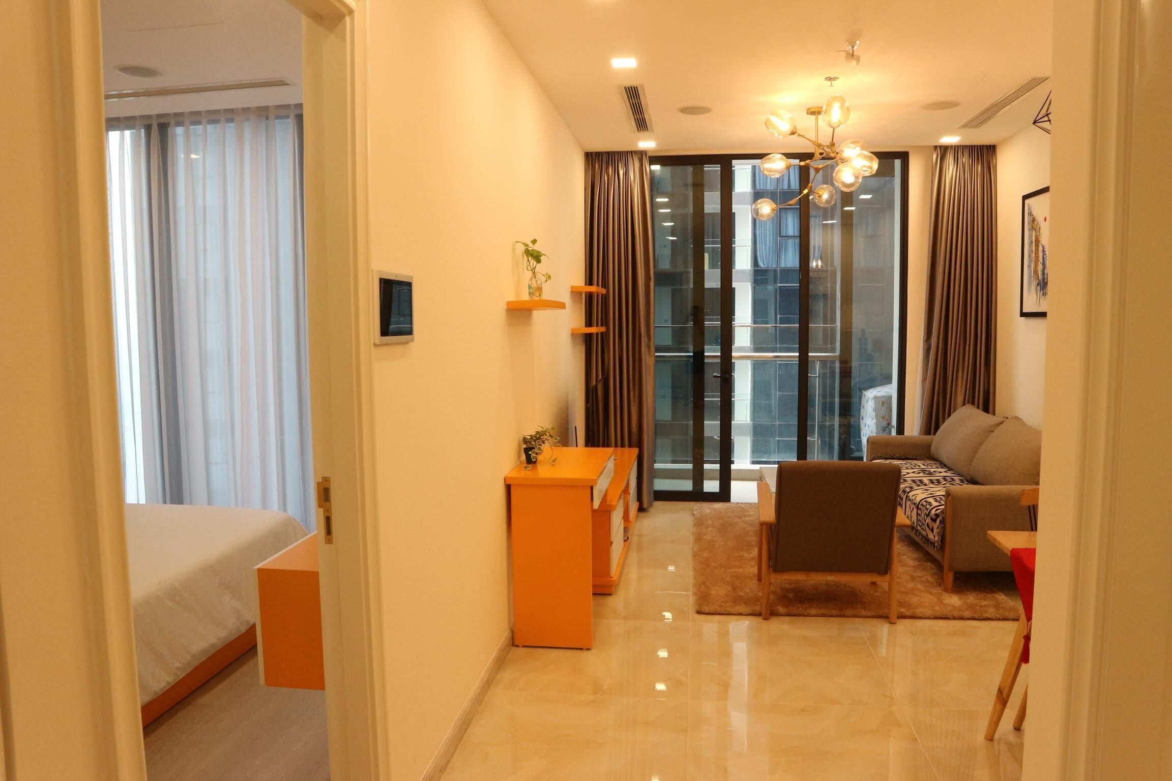 1 chambre, coffres-forts dans les chambres, fer et planche à repasser