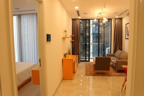 1 bedroom, in-room safe, iron/ironing board, free WiFi