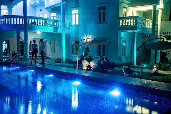 Outdoor pool, pool umbrellas, pool loungers