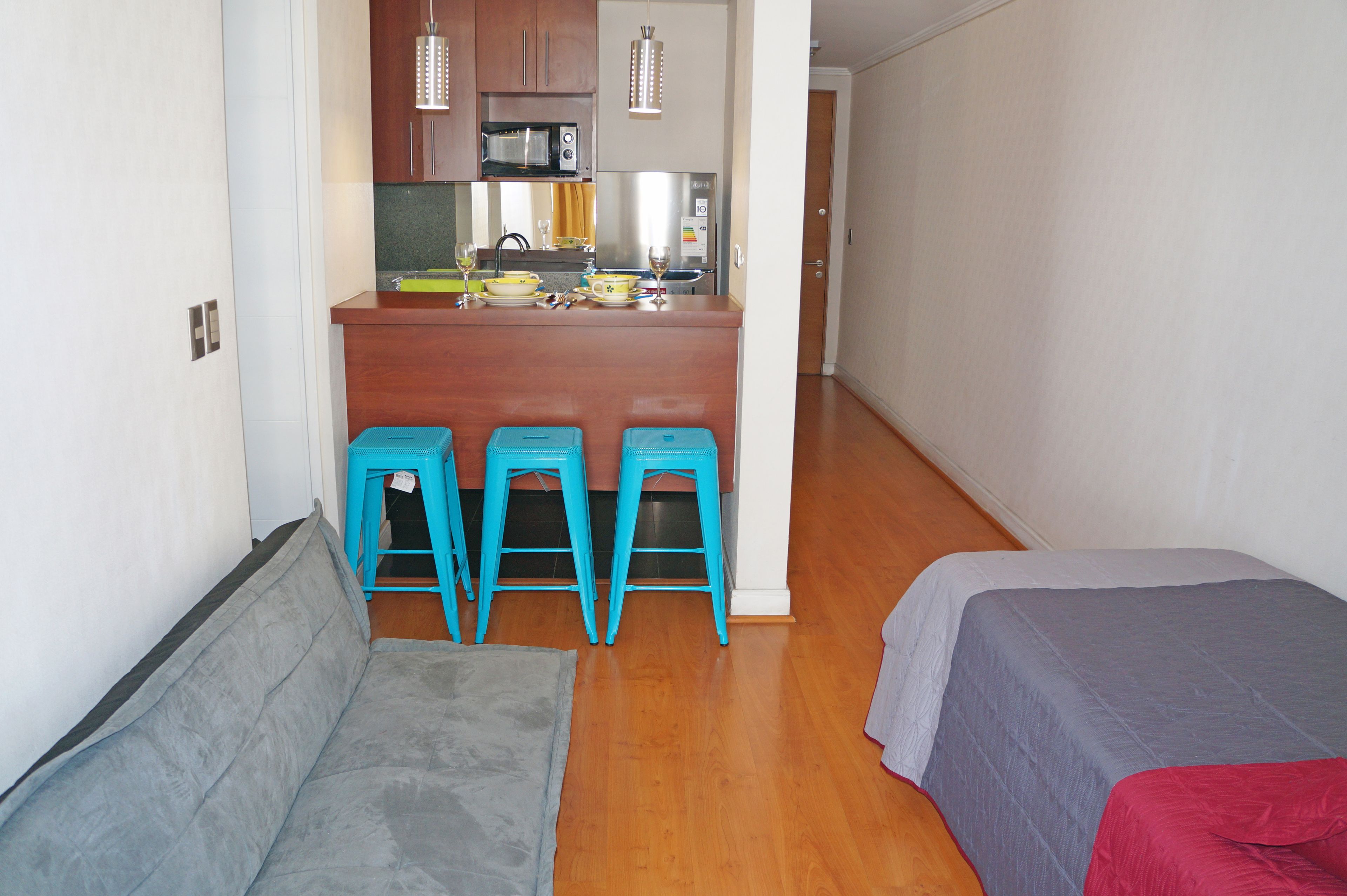 Leilighet, 2 soverom, tilgjengelighetstilpasset, byutsikt | Oppholdsområde | TV