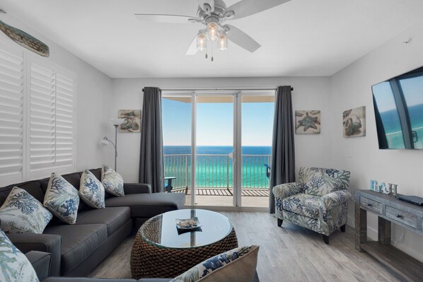 Smart TV, DVD player