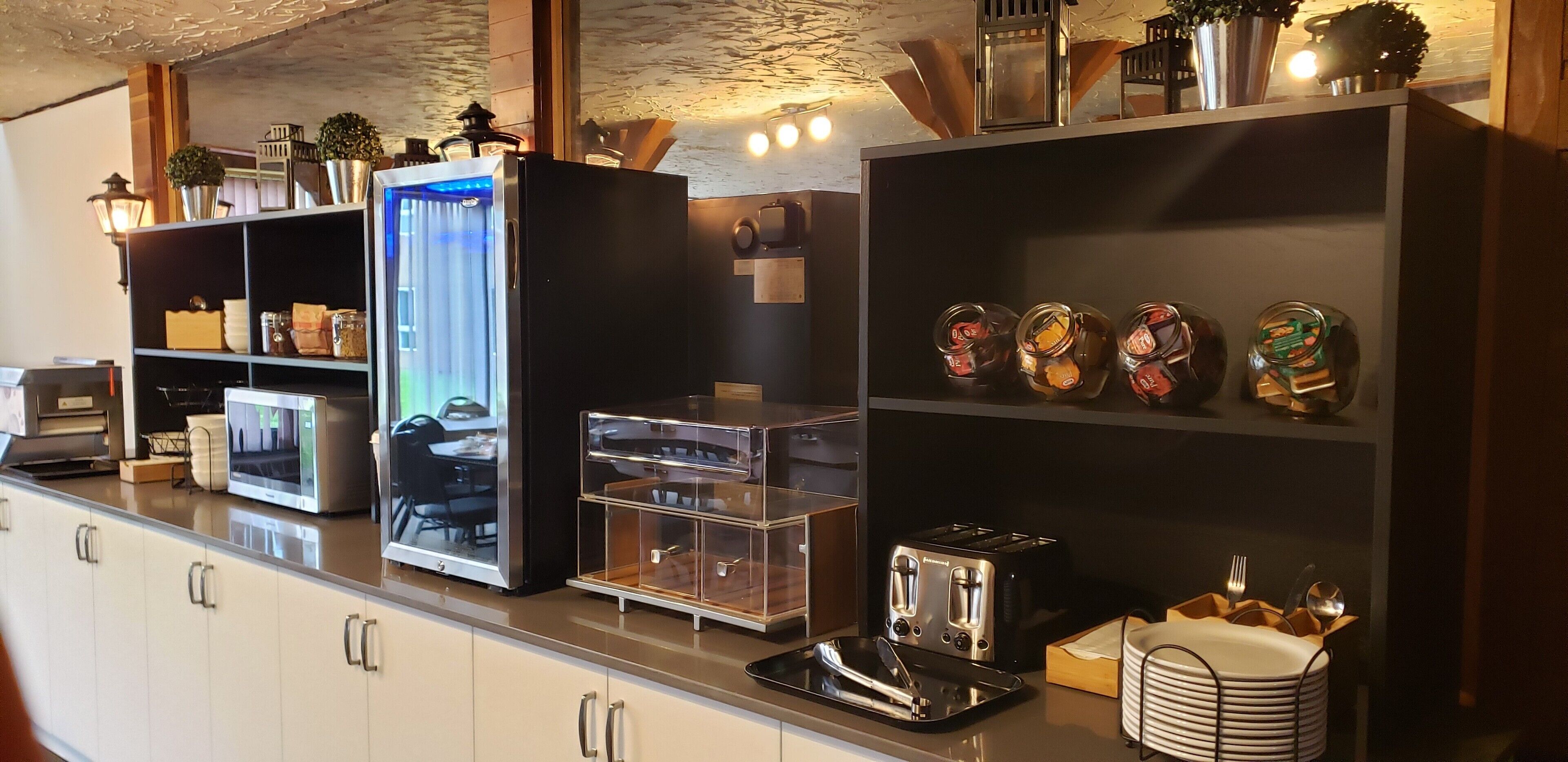 Tägliches inbegriffenes Frühstück zum Mitnehmen