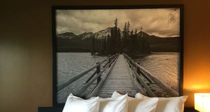 Super 8 by Wyndham Spruce Grove