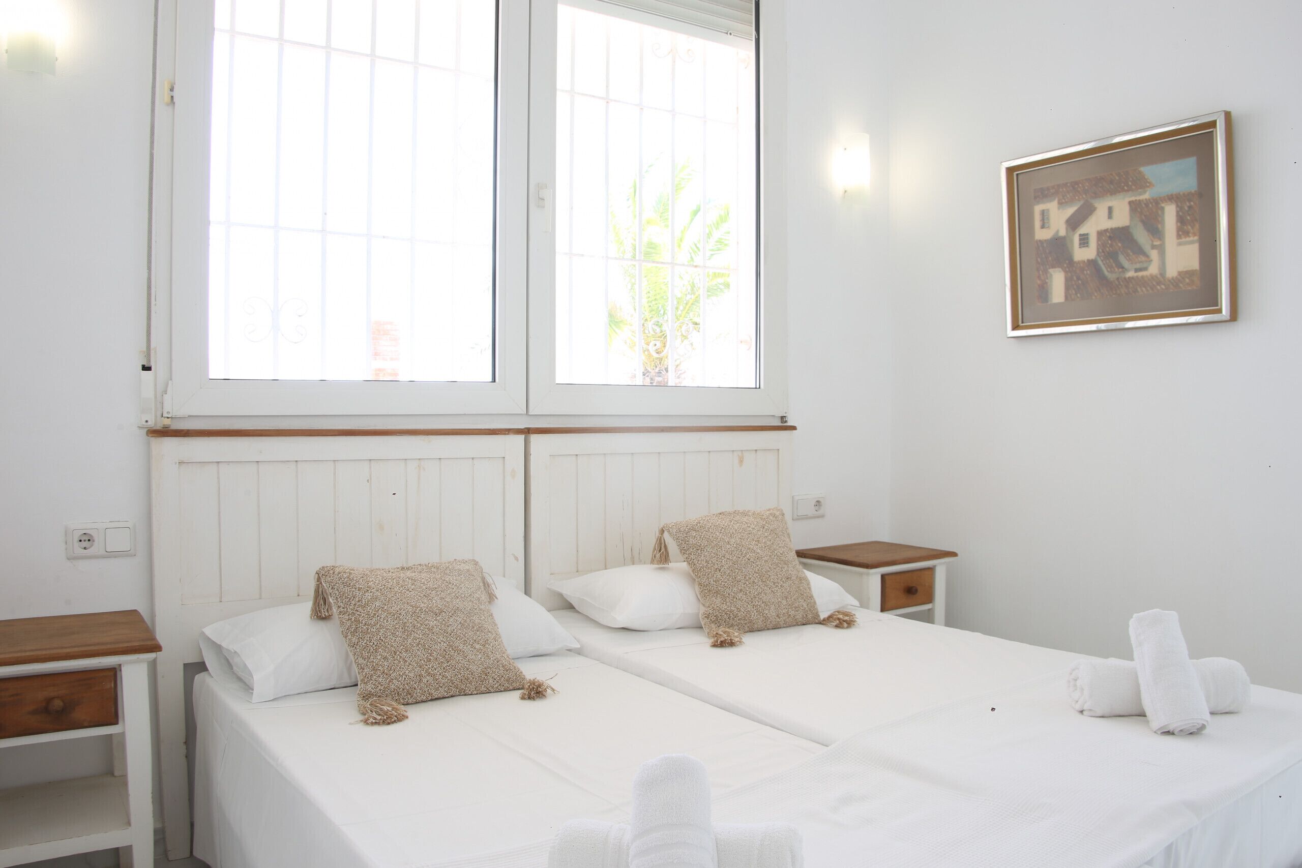 5 camere, una cassaforte in camera, ferro/asse da stiro, Wi-Fi gratuito