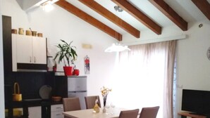 Apartment, 1 Bedroom, Balcony, Sea View | In-room dining - Apartments Jovanovic (Petrovac)
