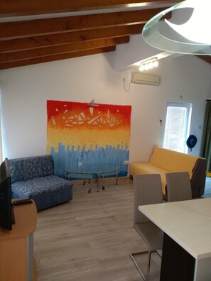 Televisión de pantalla plana