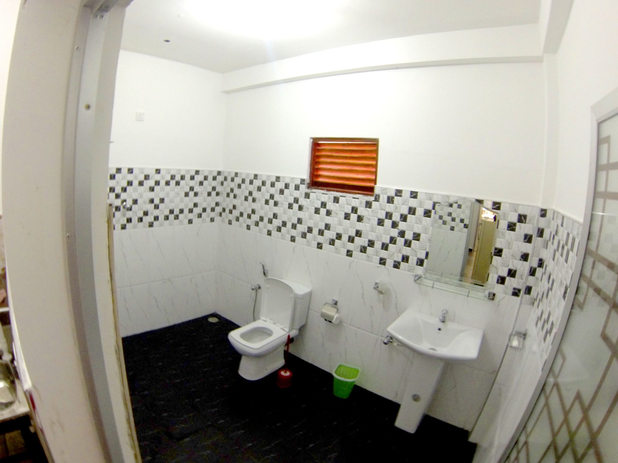 Appartamento, non fumatori | Bagno | Doccia, soffione a pioggia, asciugamani