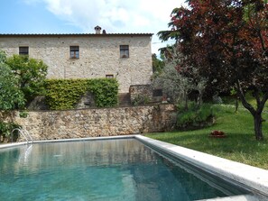 Outdoor pool - Private house on a farm (Siena)