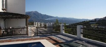 Casas de Cantoblanco 2, private pool, for 6 people
