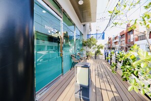 Exterior - Hotel B (Jeju City)