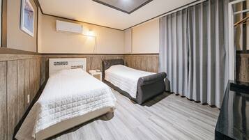 ์คํ ๋ค๋ ํธ์๋ฃธ, ์นจ๋(์ฌ๋ฌ ๊ฐ), ๊ธ์ฐ, ์๋ด ์ ๋ง | ๊ณ ๊ธ ์นจ๊ตฌ, ์๋ง ์ปคํผ, ๋ฐฉ์ ์ค๋น, ๋ฌด๋ฃ WiFi