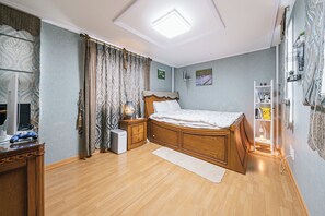Premium Penthouse | Premium bedding, blackout curtains, soundproofing, free WiFi - Hotel B (Jeju City)