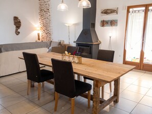 Dining - Homerez - House in Agde with Garden. (Agde)