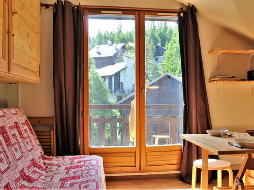 Cozy Studio for 4 in Calm Area, Near Lift, Ski-in/Ski-out, TV, Ski Locker, Risoul 1850