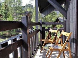 Property grounds - Cozy Studio for 4 in Calm Area, Near Lift, Ski-in/Ski-out, TV, Ski Locker, Risoul 1850 (Risoul)