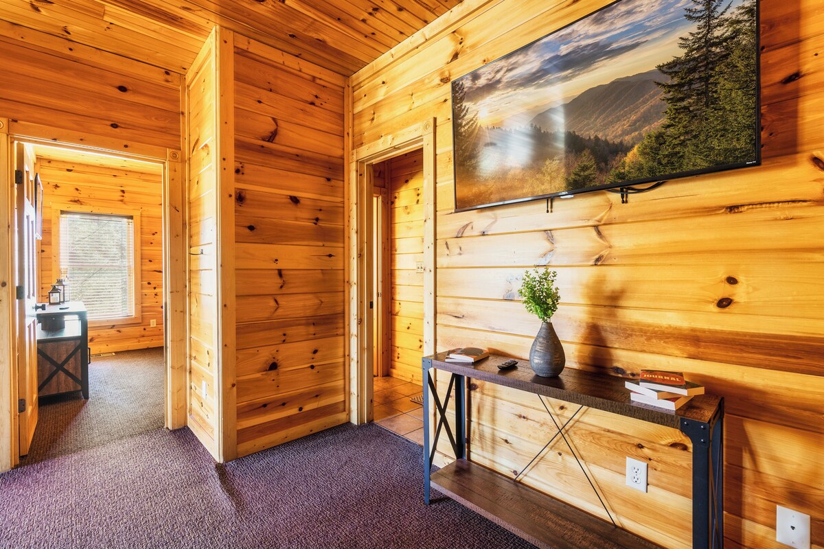 Photo 89 of Spectacular Mountain View, Hot Tub, Game Room, Close to Downtown Gatlinburg