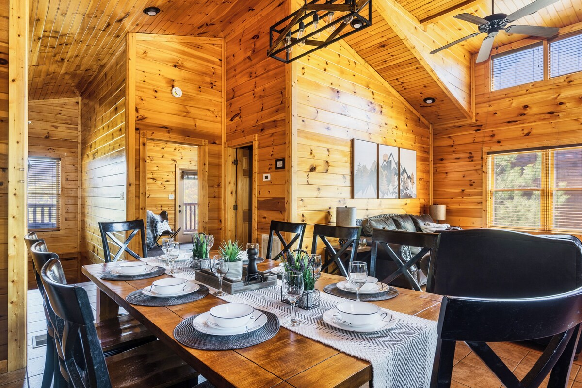 Photo 63 of Spectacular Mountain View, Hot Tub, Game Room, Close to Downtown Gatlinburg