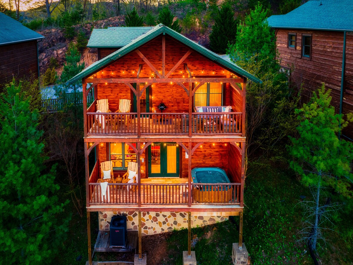 Photo 102 of Spectacular Mountain View, Hot Tub, Game Room, Close to Downtown Gatlinburg
