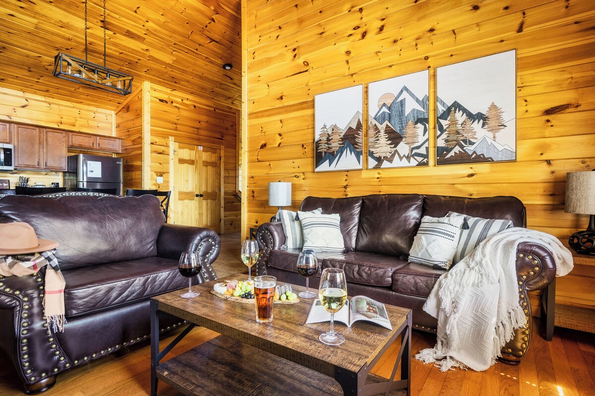 Photo 57 of Spectacular Mountain View, Hot Tub, Game Room, Close to Downtown Gatlinburg