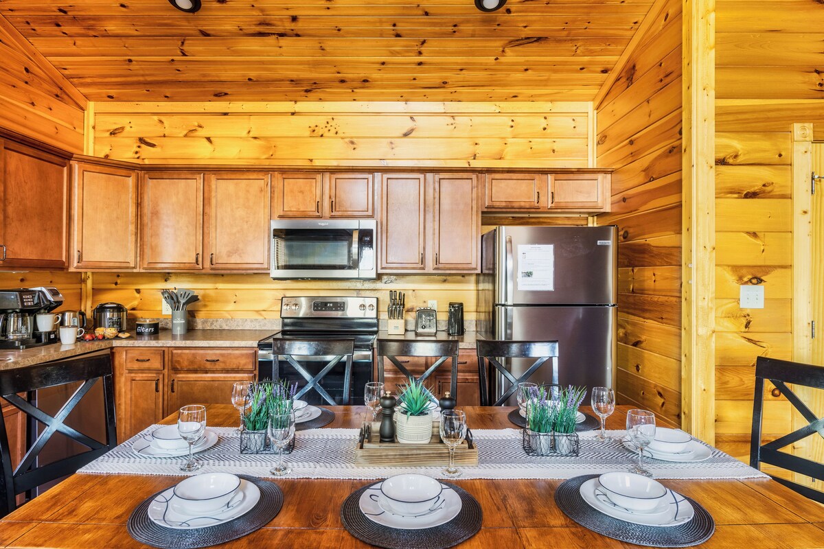 Photo 64 of Spectacular Mountain View, Hot Tub, Game Room, Close to Downtown Gatlinburg
