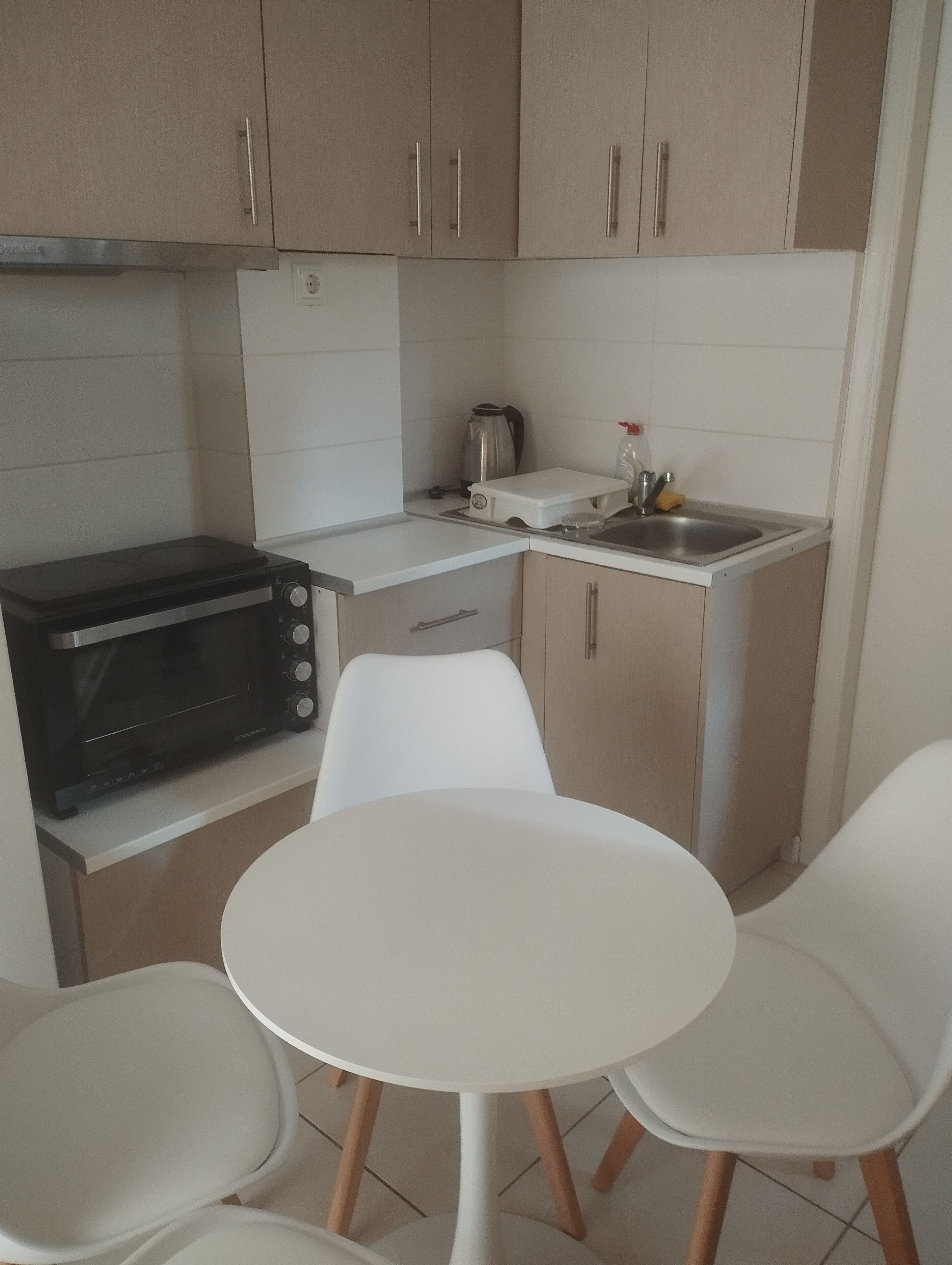 Panoramic Apartment | Private kitchen | Fridge, oven, stovetop, electric kettle