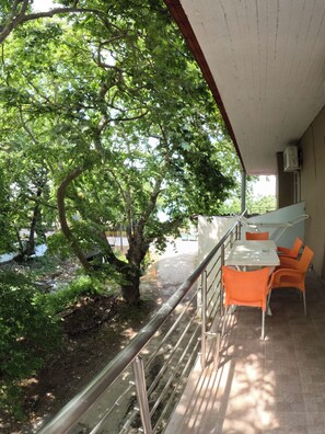 Panoramic Apartment | Terrace/patio -  Eleni Kandilari Rooms (Agia)