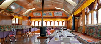 Machermo Lodge & Bakery