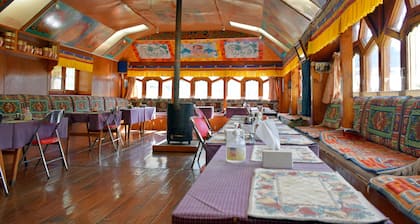Machermo Lodge & Bakery