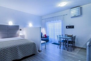 1 chambre, Wi-Fi, draps fournis