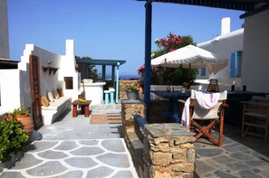 Courtyard - Katerina View Mykonos (Mykonos)