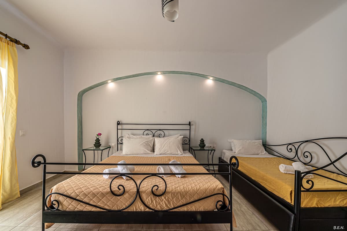 1 habitación y caja de seguridad en la habitación