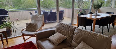 تلفزيون ذكي، مشغل دي في دي