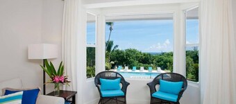 Renovated Private Beach Villa w/Pool, Ocean Views, Walk to French Leave Beach