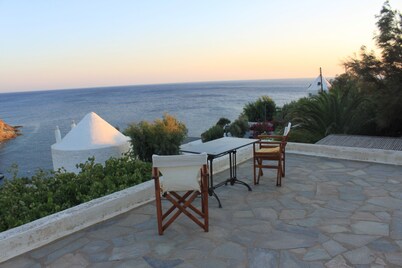 Villa Melydia, a family Friendly Villa With Swimming Pool, 50 Meters From Se