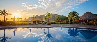 Condominio con vista al mar en Los Sueños Resort
