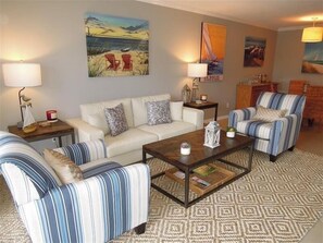 Unclassified image, 5 of 22, button - Beachcomber unit 201 (Longboat Key)