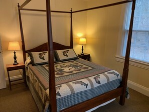 2 室のベッドルーム、アイロン / アイロン台、WiFi、ベッドシーツ