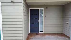 Exterior detail - One Level at Broadbeach - Inverloch (Inverloch)