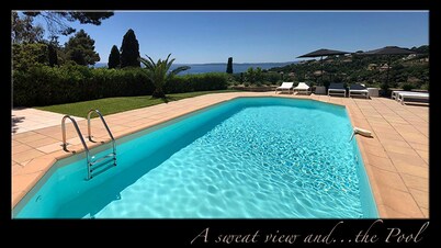 Villa overlooking Baie du st Tropez facing south with large garage