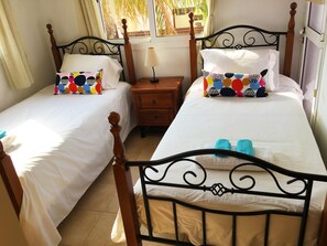 2 Schlafzimmer, Zimmersafe, Bügeleisen/Bügelbrett, kostenloses WLAN