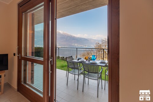 Tolle Aussicht, 2 Zimmer, kostenloses Wifi, Klimaanlage, Deluxe Design Apartment