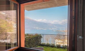 Interior - A breathtaking view in an enchanting place on LAKE COMO: apartment with 2 large bedrooms, an ideal solution for 2 couples or a family of 4. The apartment is located on the hills of Bellano, near an old sawmill. Free parking spaces are available right in  (Bellano)