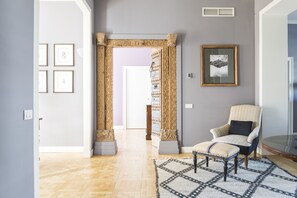 Interior - Milano Charming apartment, a unique home: central area, 2BDR, 2BTH, 4 Guests (Milano)