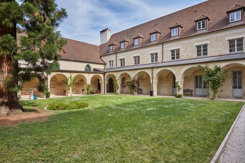 Bel Appartement spacieux lumineux, près du centre