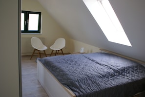 2 bedrooms, WiFi, bed sheets - Landlust Bergsdorf - pure relaxation! (Bergsdorf)