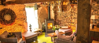 Charming farmhouse, Eifel, sauna, hiking, motorcycling, dogs, wellness,